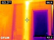 FLIR E8 Heated Pipe